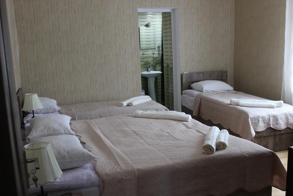 Inga Guest House Stepantsminda Exterior foto