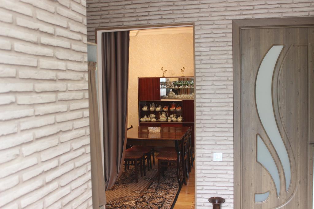 Inga Guest House Stepantsminda Exterior foto